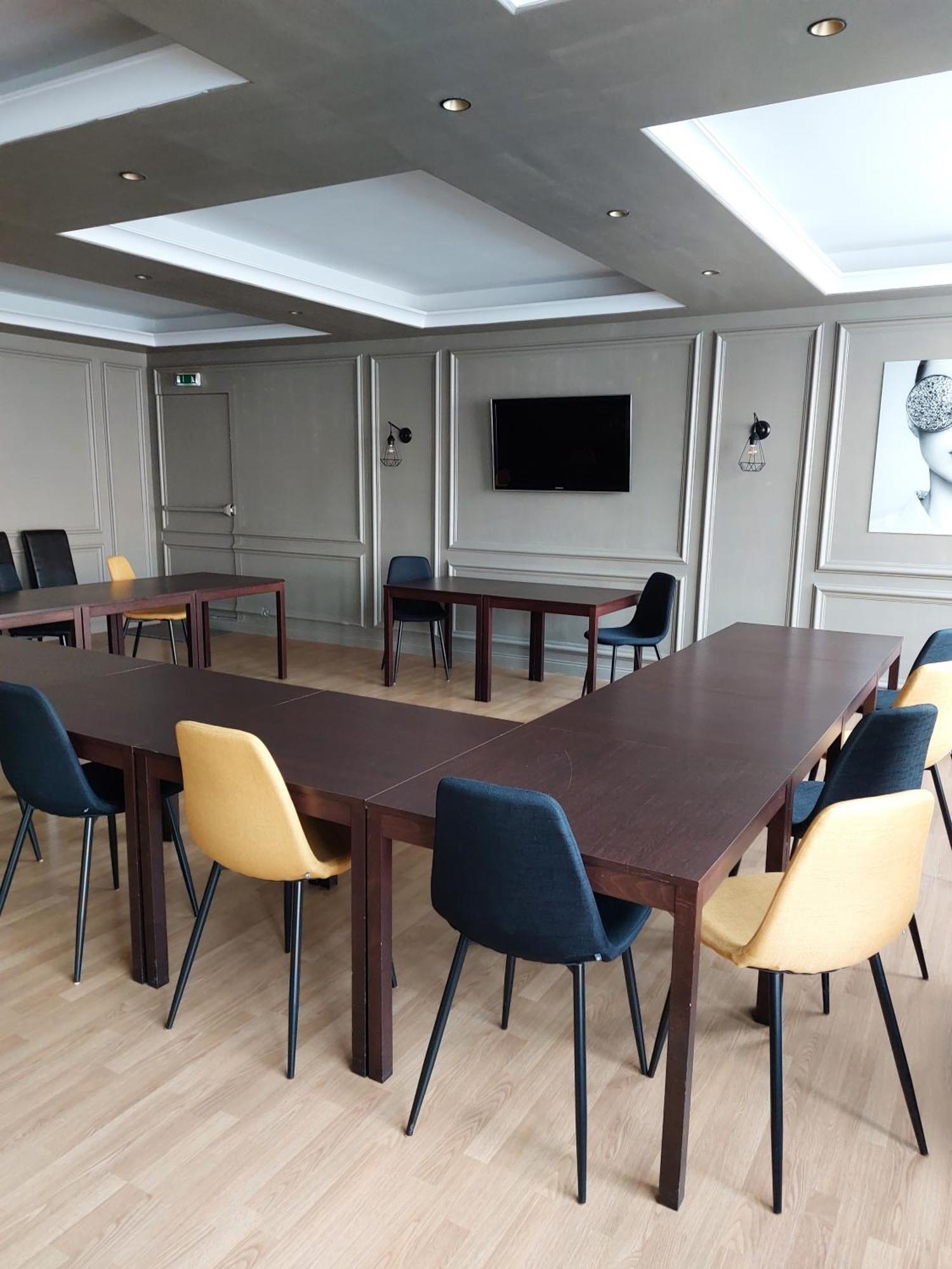 Cit'Hotel L'Europe - Cholet Gare Kültér fotó