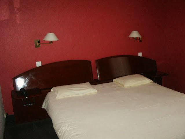 Cit'Hotel L'Europe - Cholet Gare Kültér fotó